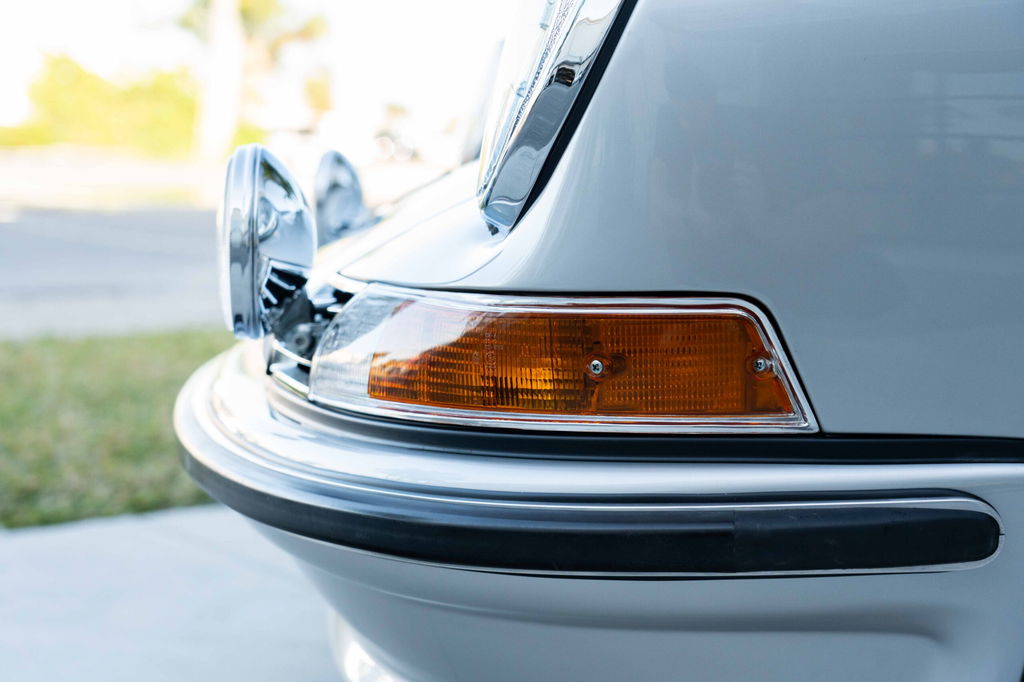 Porsche 911 S (F-Modell)