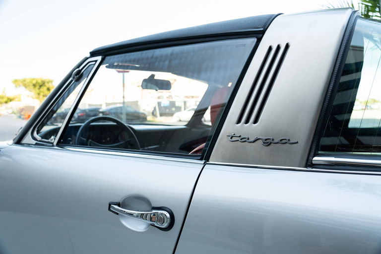 Porsche 911 S (F-Modell)