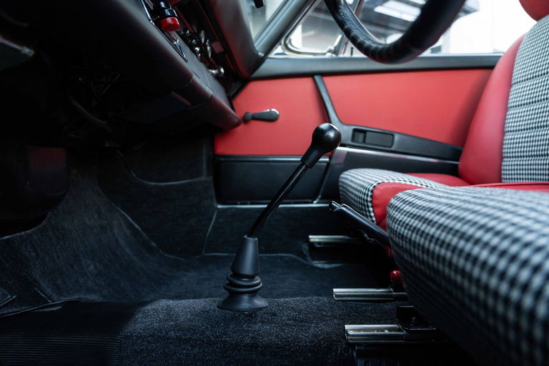 Porsche 911 S (F-Modell)