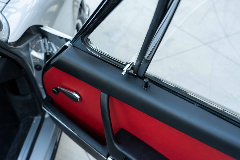 Porsche 911 S (F-Modell)