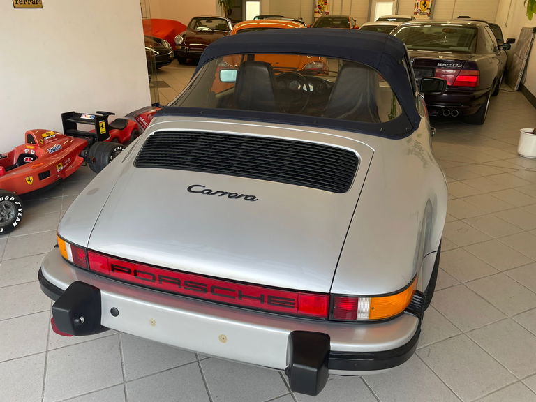 Porsche 911 Carrera 3.2