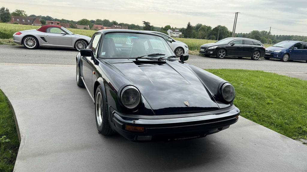 Porsche 911 Carrera 3.2