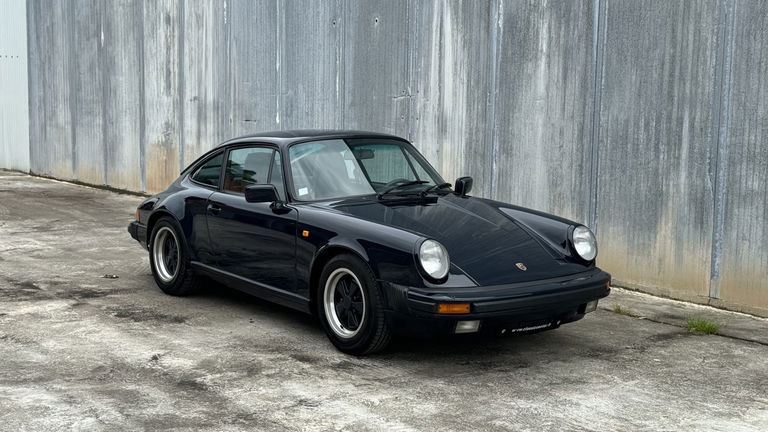 Porsche 911 Carrera 3.2