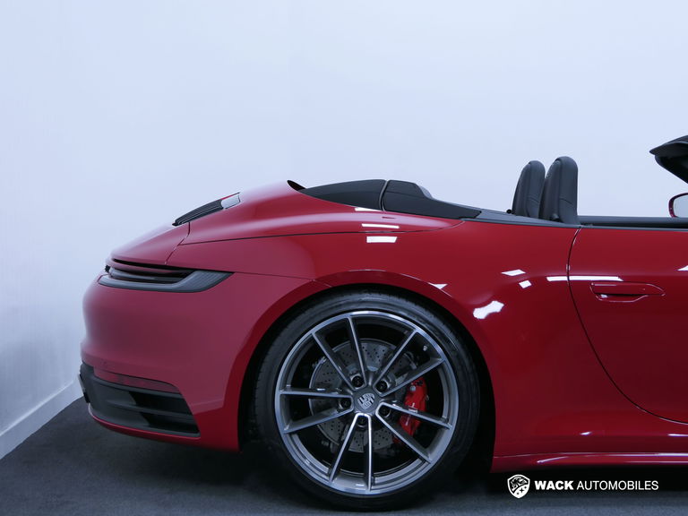 Porsche 992 Carrera 4S