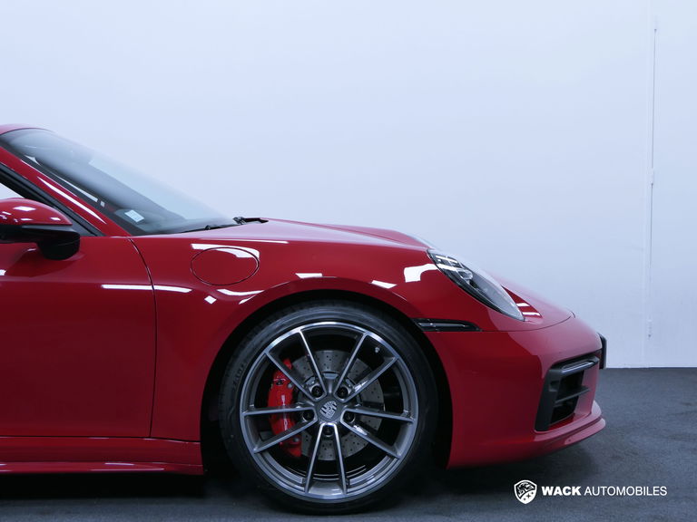 Porsche 992 Carrera 4S