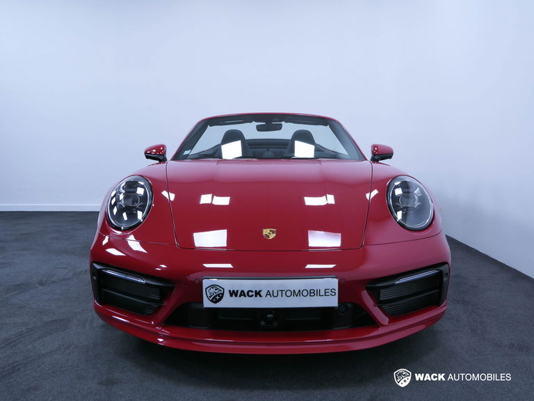 Porsche 992 Carrera 4S