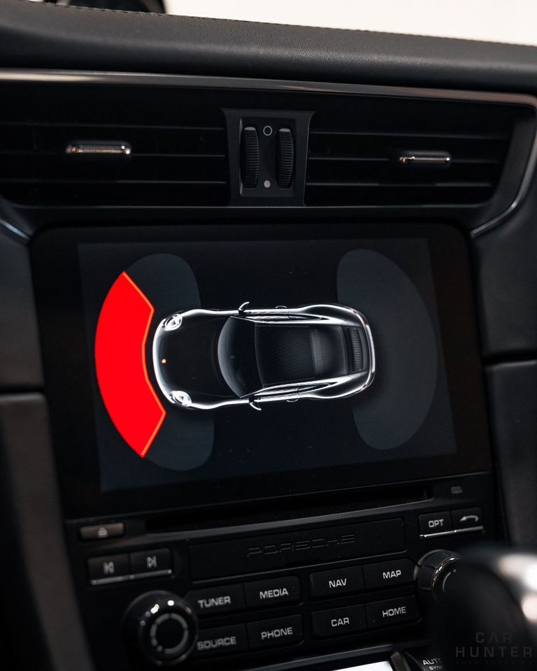 Porsche 991.2 Carrera GTS