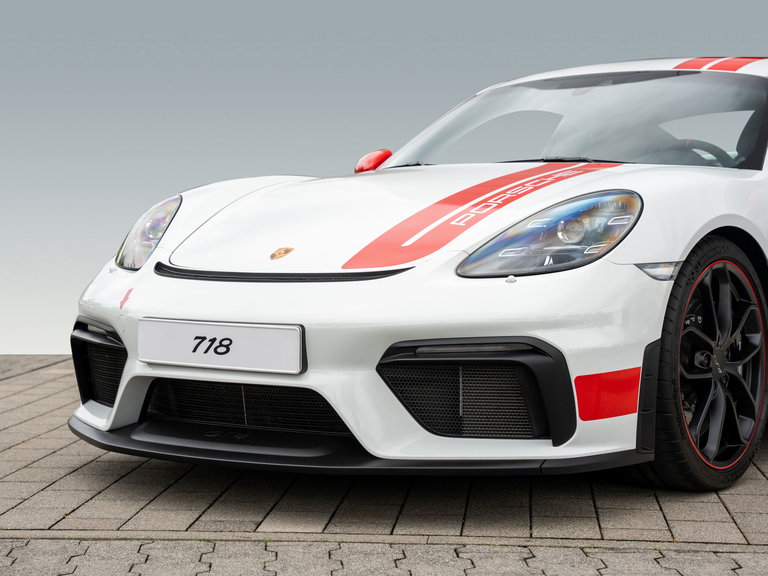Porsche 718 Cayman GT4