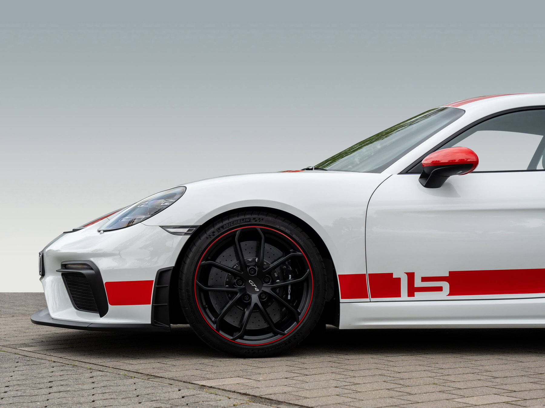 Porsche 718 Cayman GT4 2020 - elferspot.com - Marketplace for