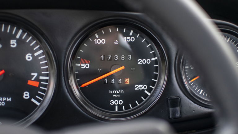 Porsche 911 Carrera 2,7