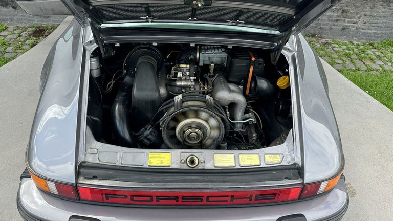Porsche 911 Carrera 3.2
