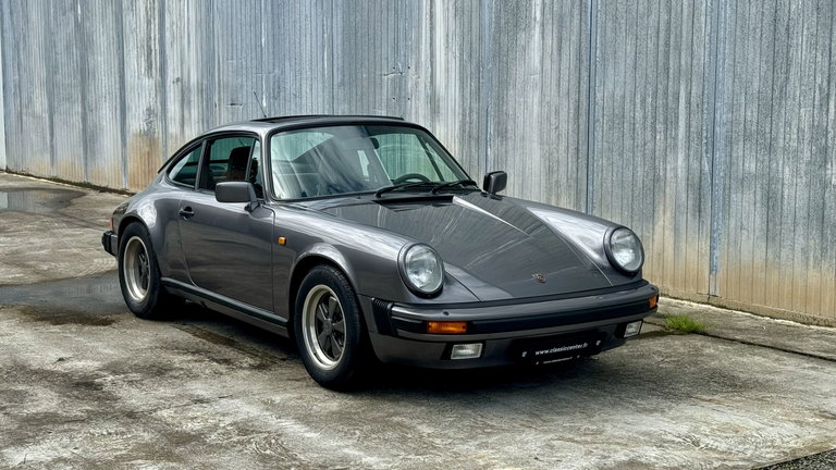 Porsche 911 Carrera 3.2