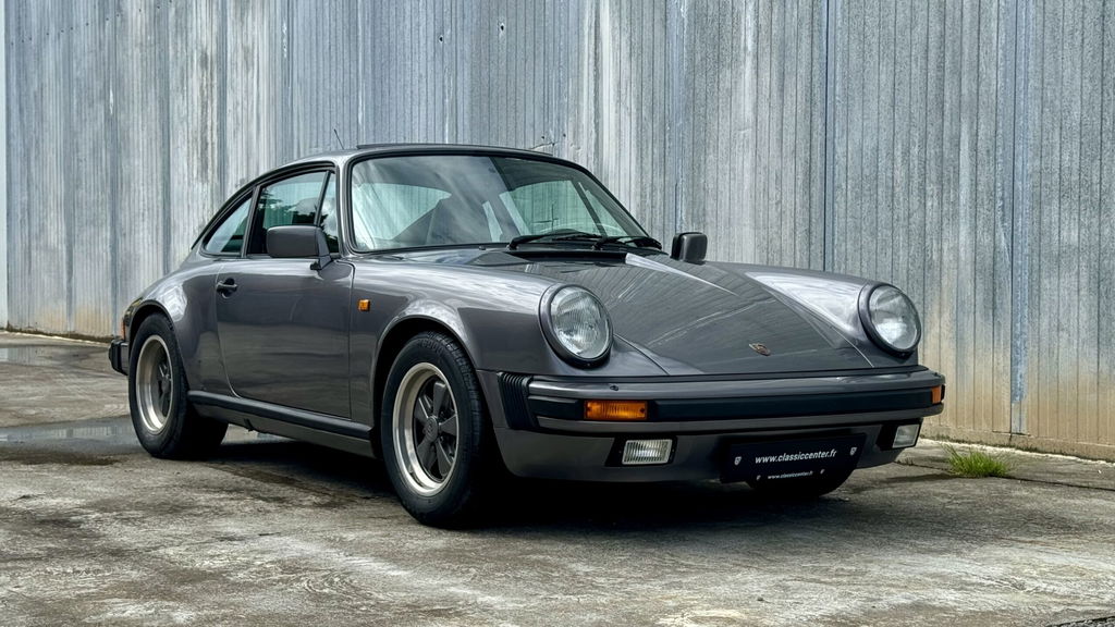 Porsche 911 Carrera 3.2