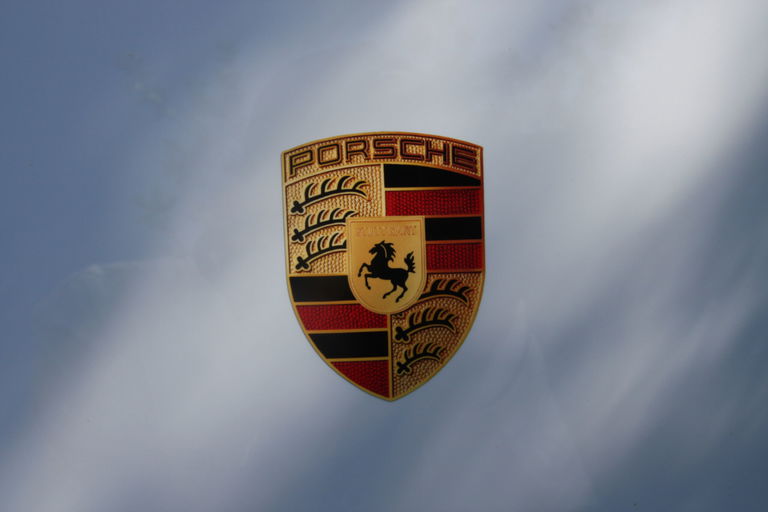 Porsche 718 Spyder RS