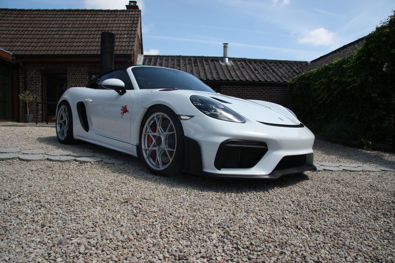 Porsche 718 Spyder RS