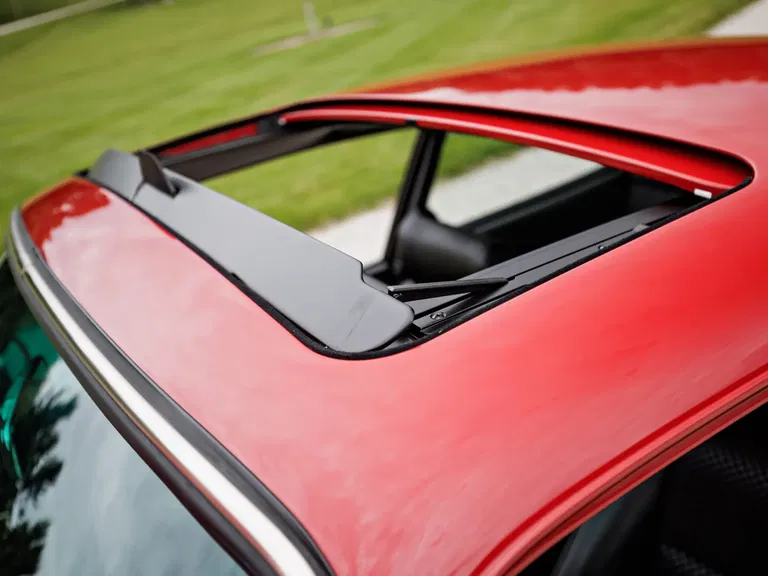 Porsche 911 Reimagined by Singer