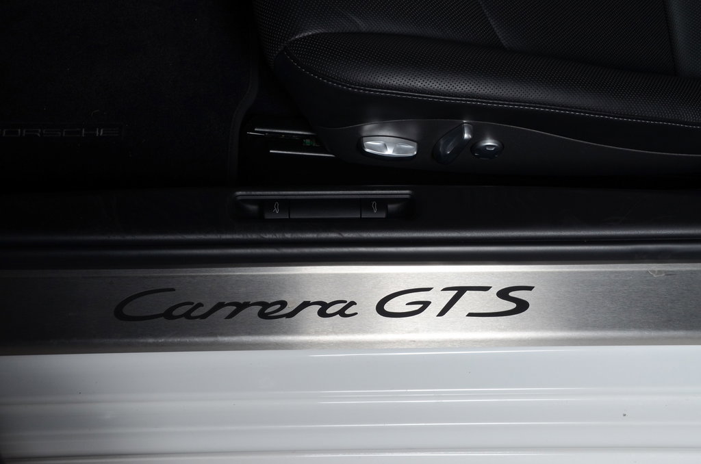 Porsche 997.2 Carrera GTS