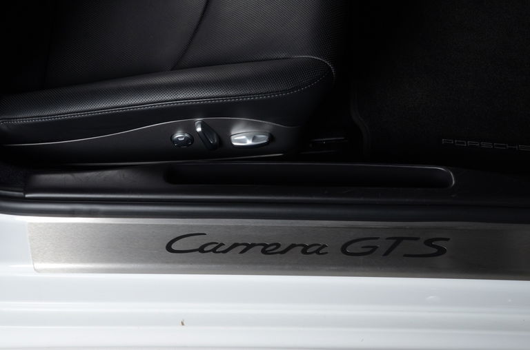 Porsche 997.2 Carrera GTS