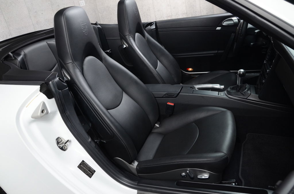 Porsche 997.2 Carrera GTS