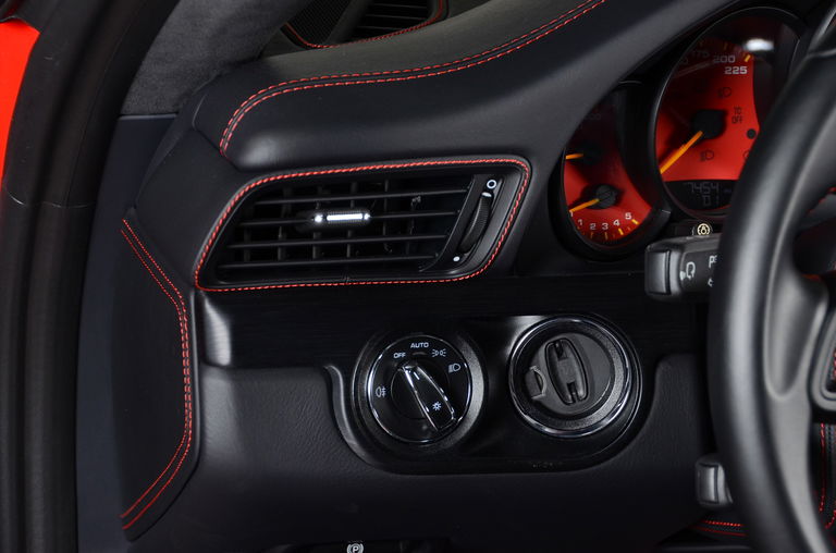 Porsche 991 GT3 Touring