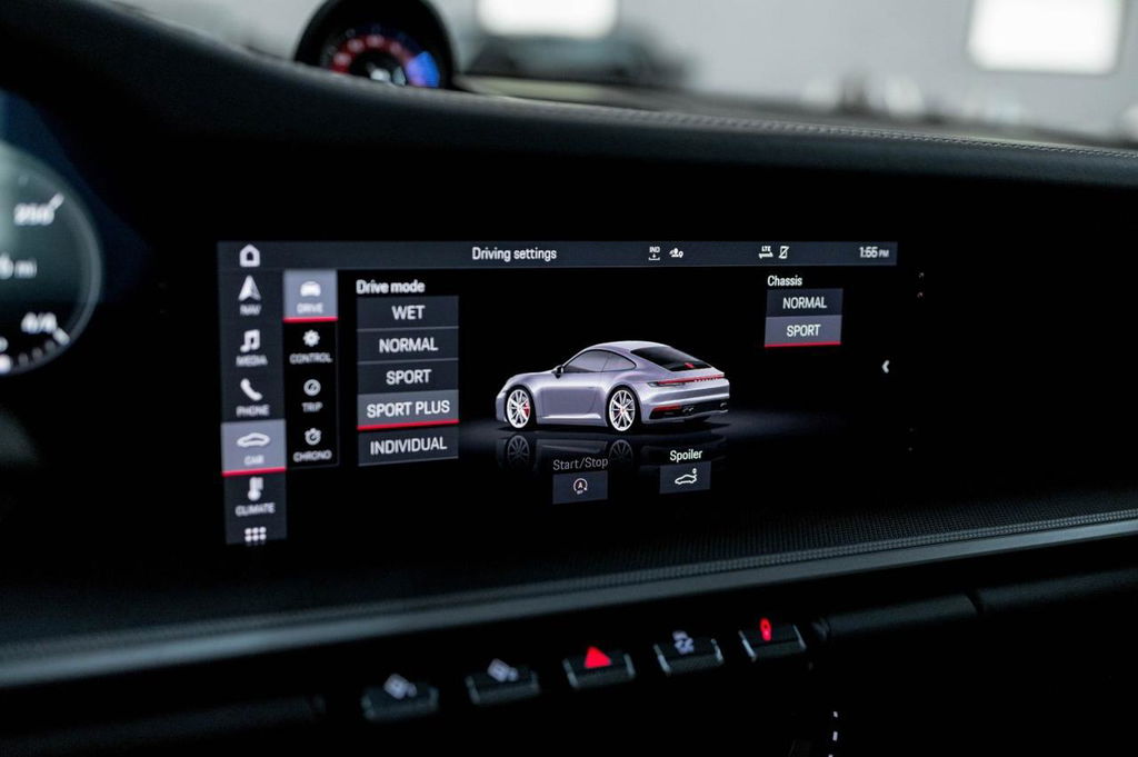 Porsche 992 Carrera 4S