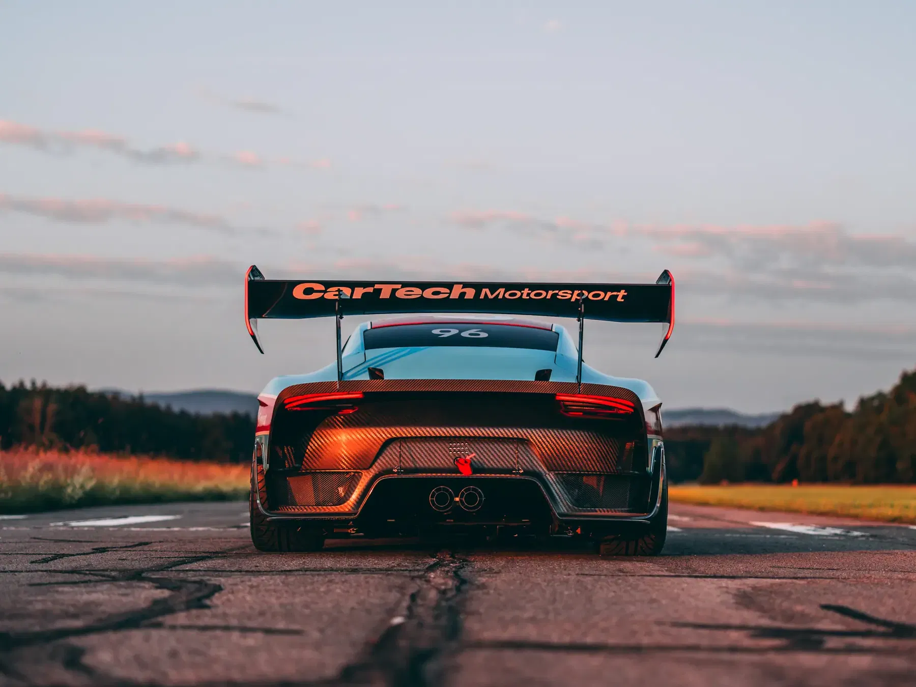 Porsche 935 2019 - elferspot.com - Marktplatz für Porsche Porsche 935 2019 - elferspot.com - Marktplatz für Porsche