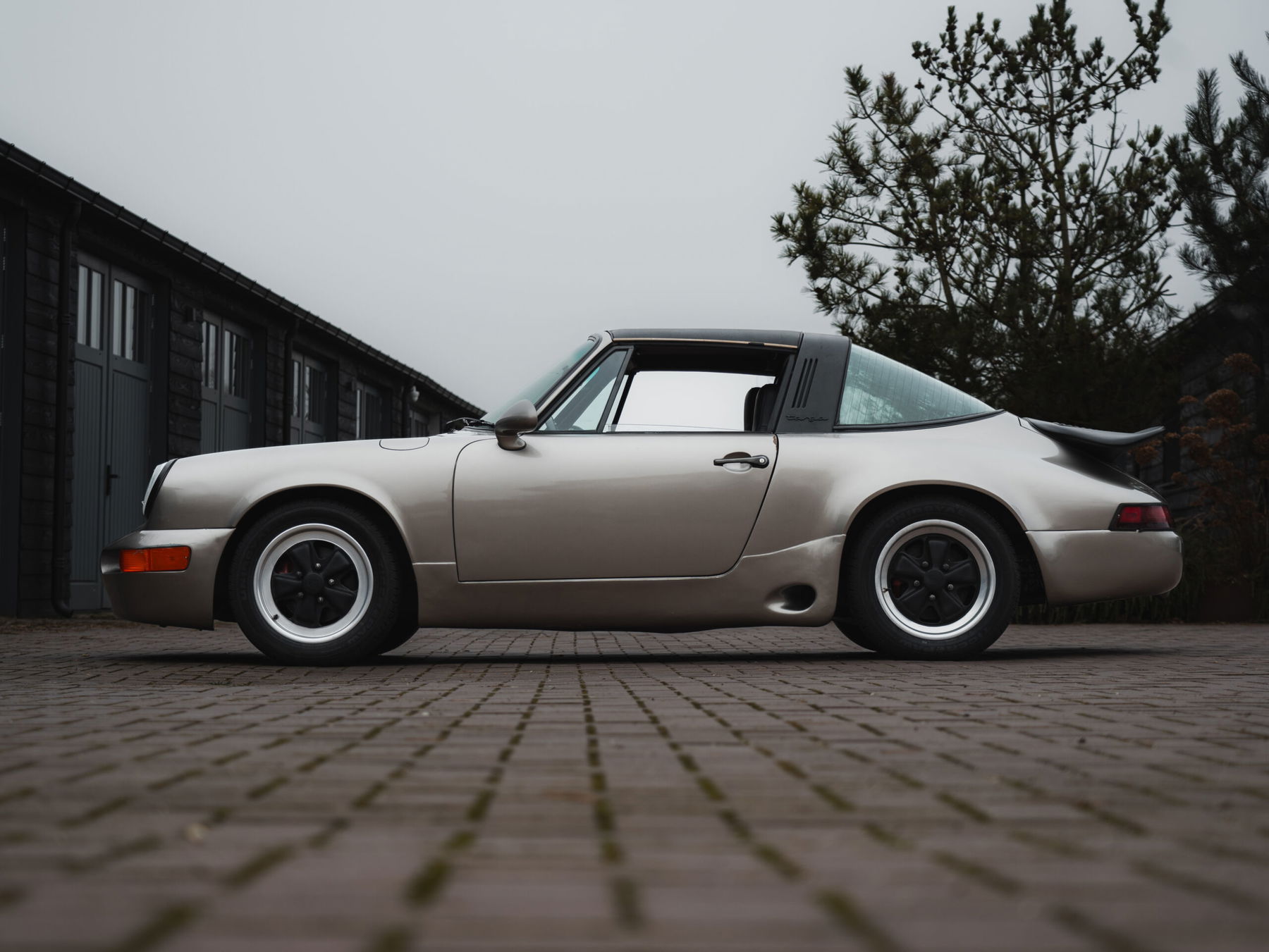 せい様 ラジエーター 住友ナコ マテリアル ハンドリング フォークリフト FL20