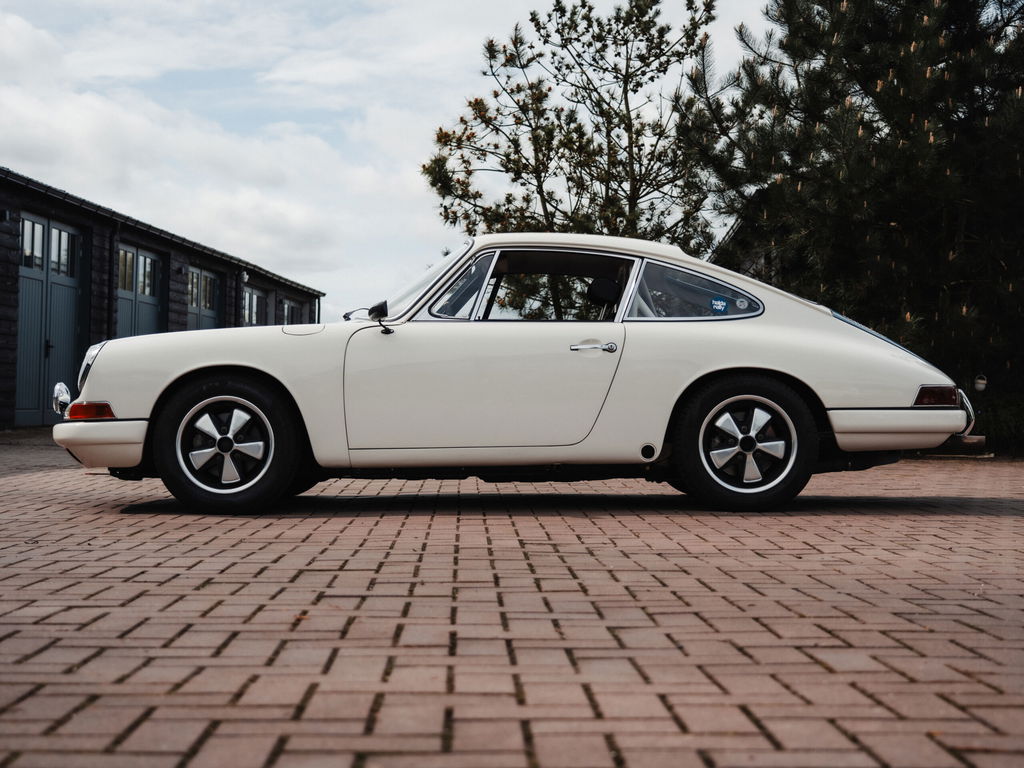 Porsche 911 (F-Modell)