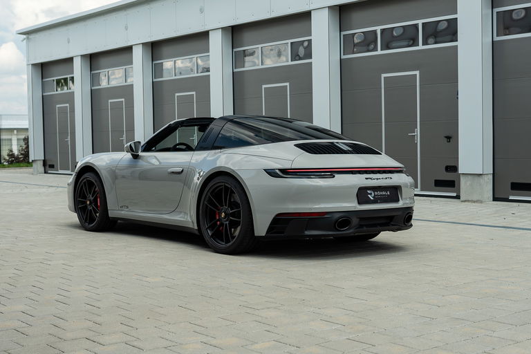 Porsche 992 Targa 4 GTS