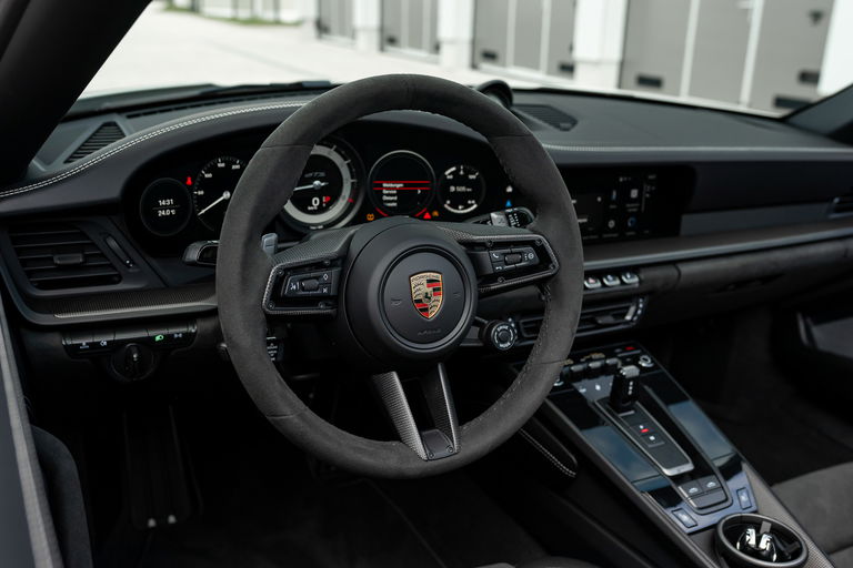 Porsche 992 Targa 4 GTS