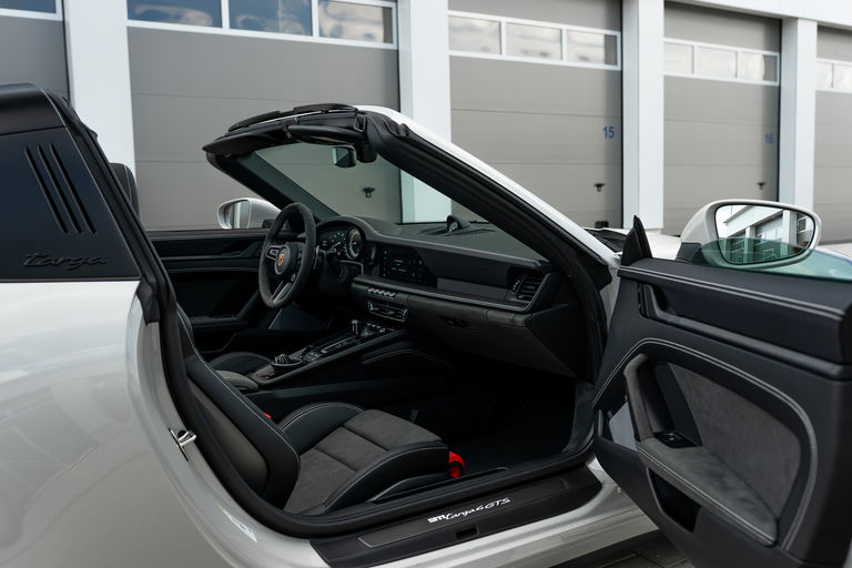 Porsche 992 Targa 4 GTS