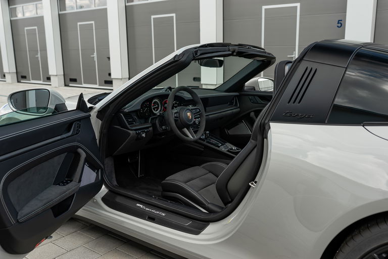 Porsche 992 Targa 4 GTS