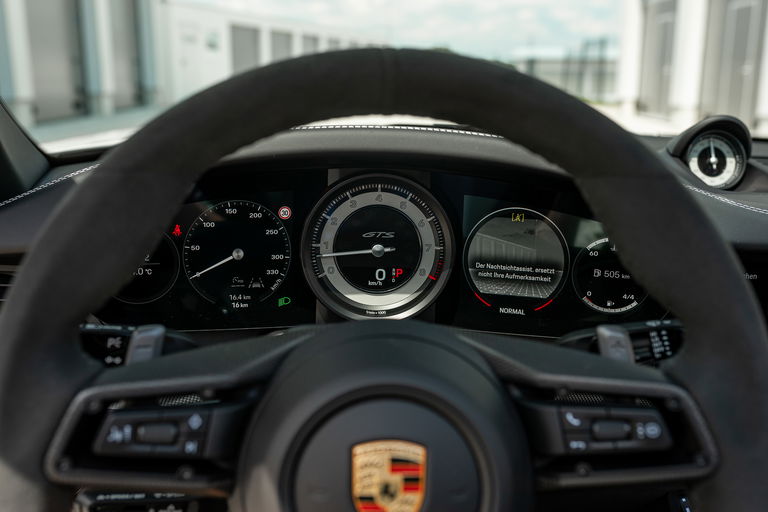 Porsche 992 Targa 4 GTS