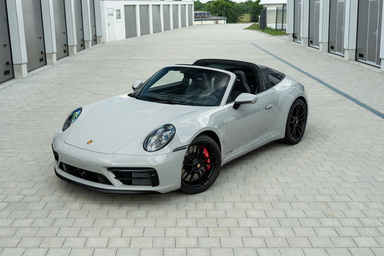 Porsche 992 Targa 4 GTS