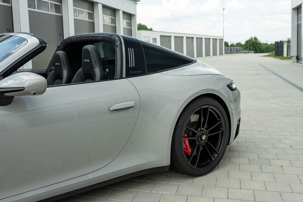 Porsche 992 Targa 4 GTS