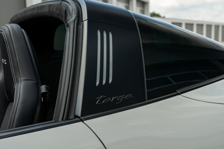 Porsche 992 Targa 4 GTS