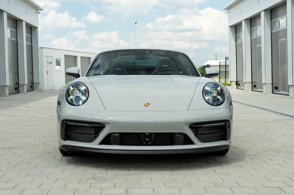 Porsche 992 Targa 4 GTS