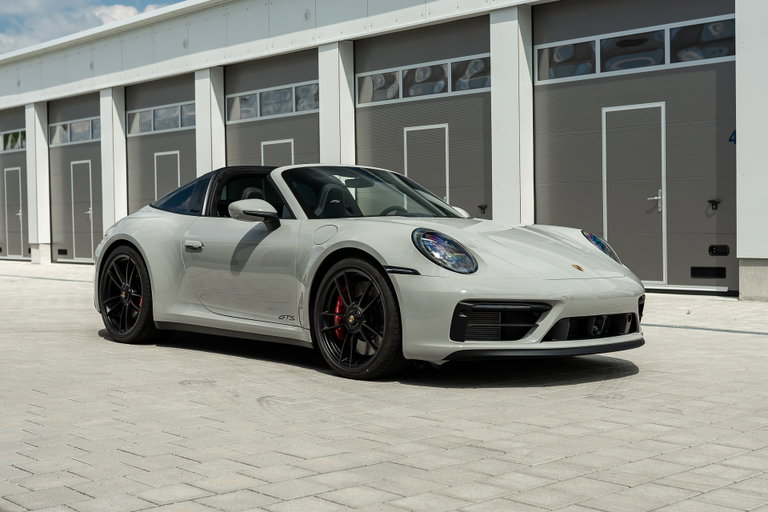 Porsche 992 Targa 4 GTS