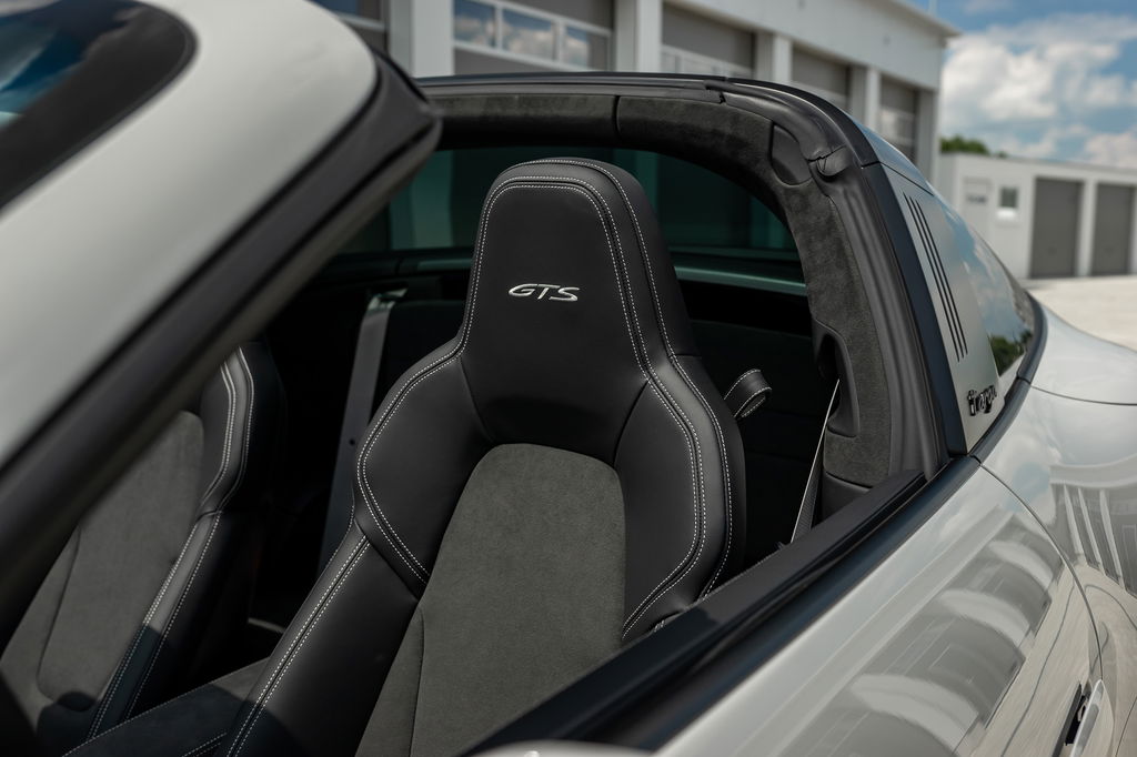 Porsche 992 Targa 4 GTS