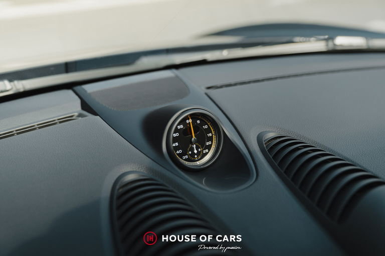 Porsche 718 Cayman GT4