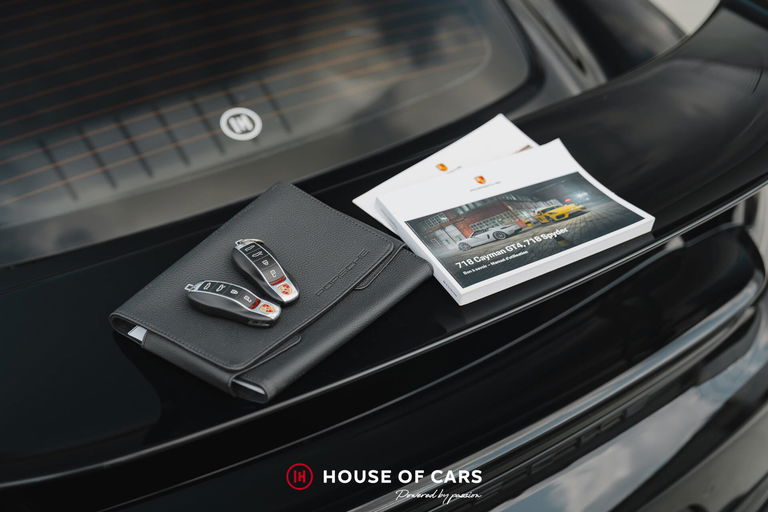 Porsche 718 Cayman GT4