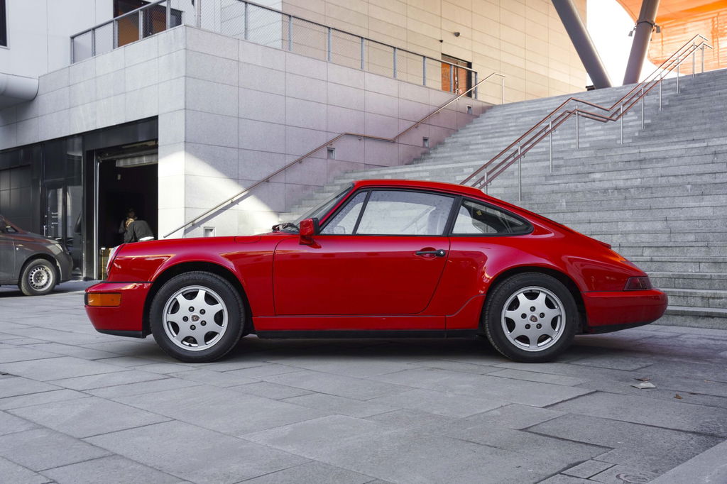 Porsche 964 Carrera 4