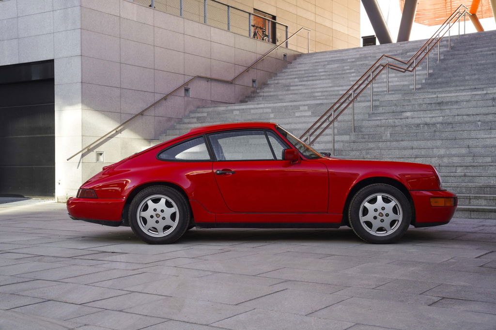 Porsche 964 Carrera 4