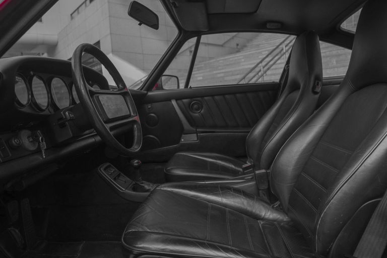 Porsche 964 Carrera 4