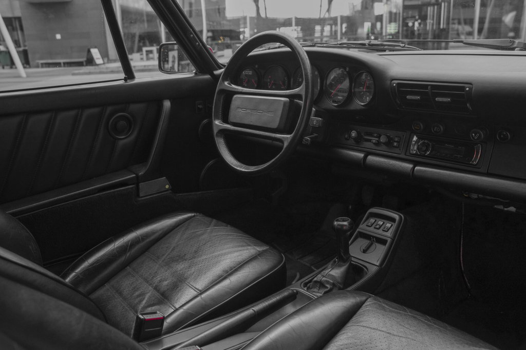 Porsche 964 Carrera 4