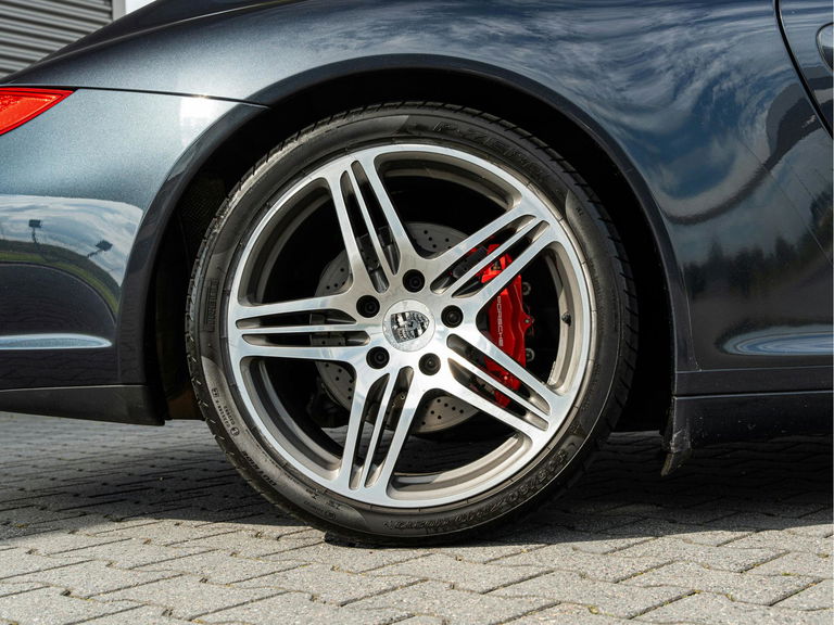 Porsche 997.2 Carrera 4S