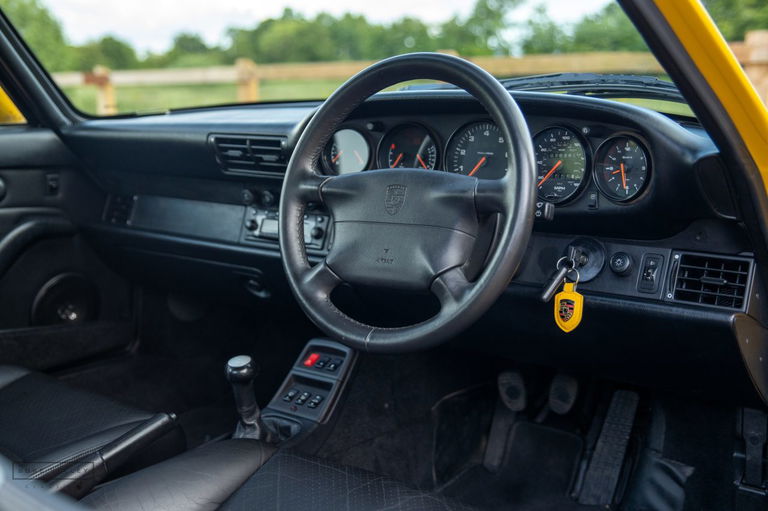 Porsche 993 Carrera