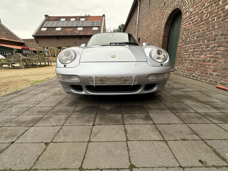 Porsche 993 Carrera 4