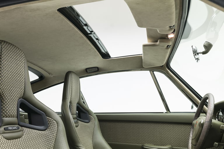 Porsche 911 Backdate