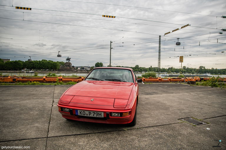 Porsche 924